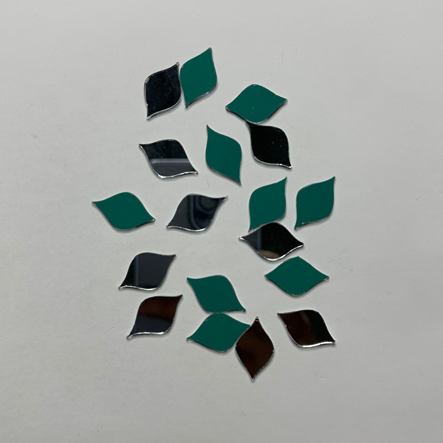 LF - FANCY SHAPE MIRRORS