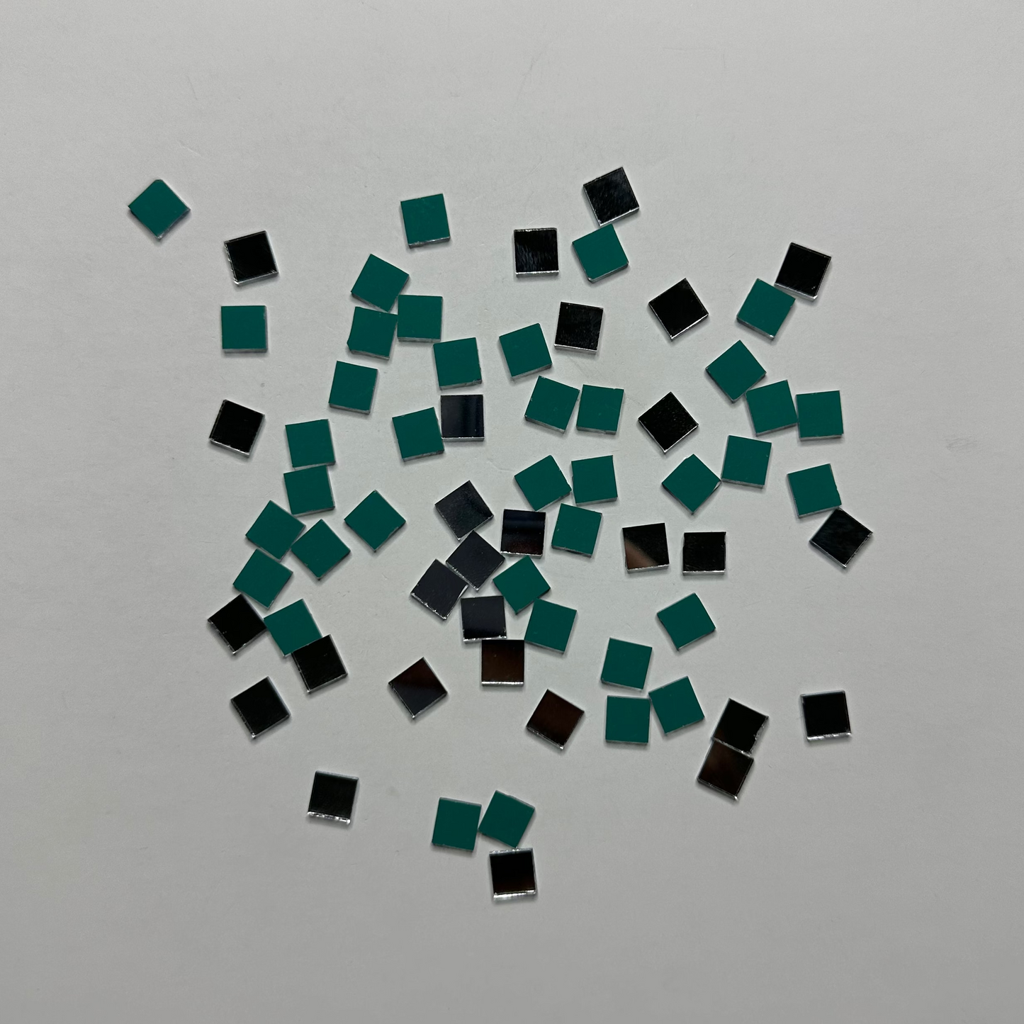 SQUARE SHAPE MIRRORS