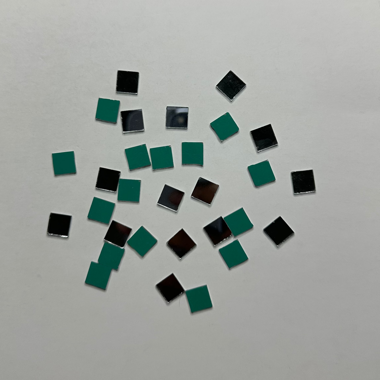 SQUARE SHAPE MIRRORS