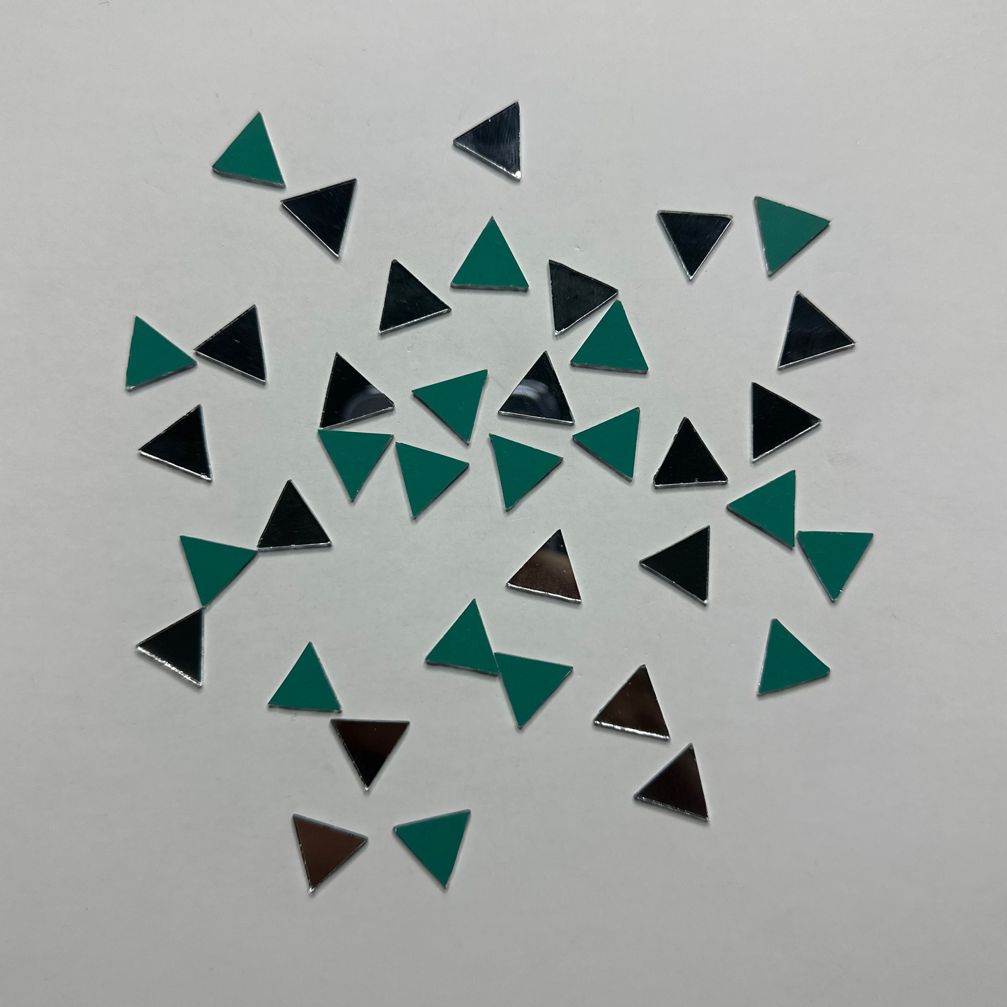 TRIANGLE SHAPE MIRRORS