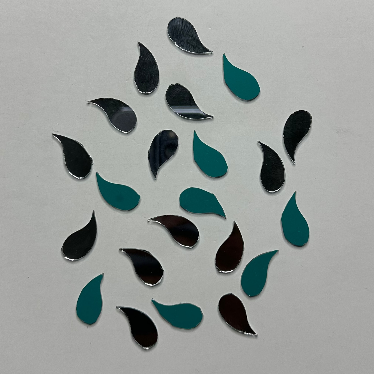 MANGO SHAPE FANCY MIRRORS