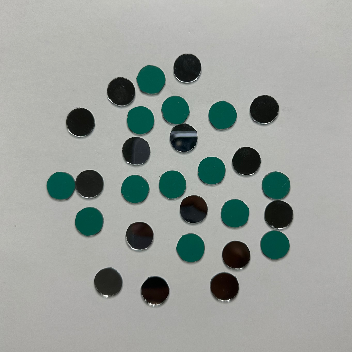 ROUND SHAPE MIRRORS