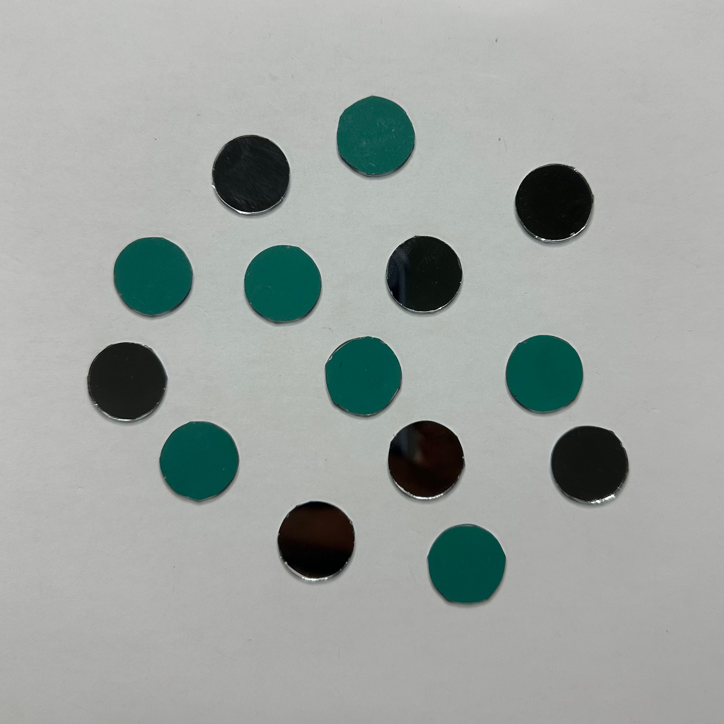 ROUND SHAPE MIRRORS