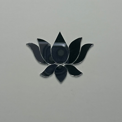 FANCY LOTUS SHAPE MIRROR